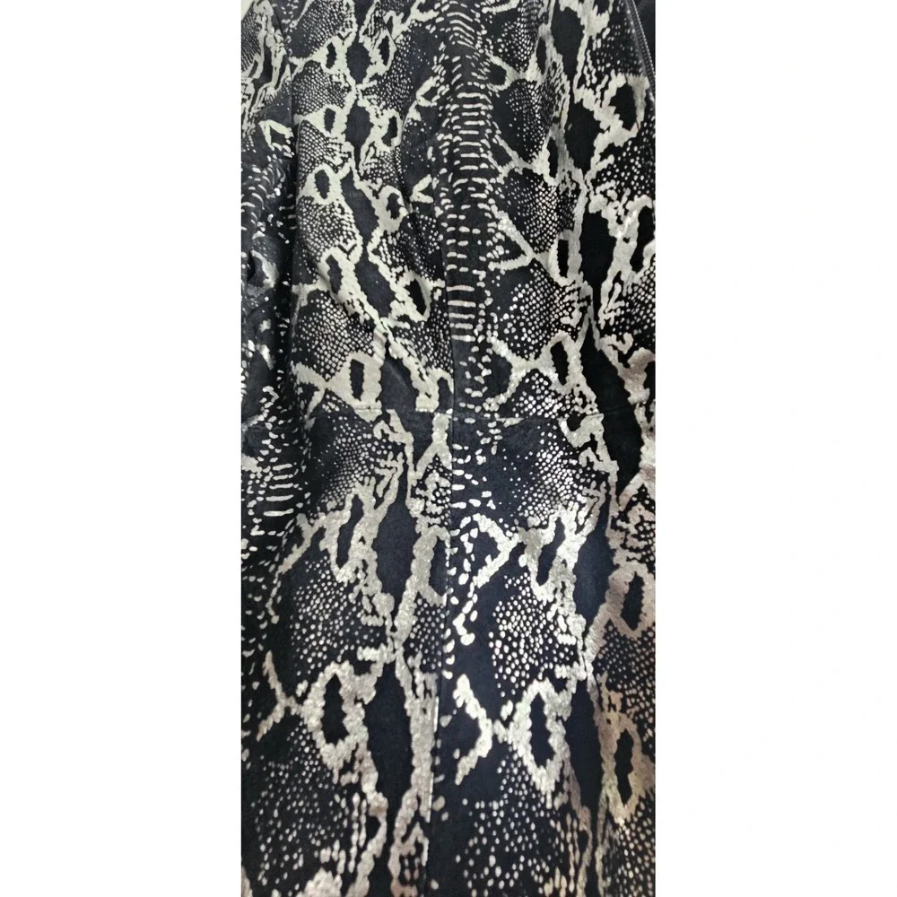 METROSTYLE silver metallic animal print leather jacket full‎ zip SZ 8